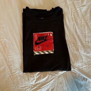 Mens Nike T-shirt